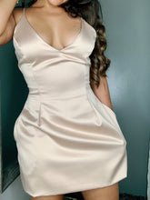 Load image into Gallery viewer, Selena Dress
